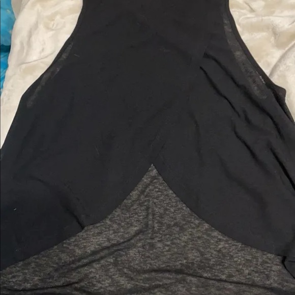 Tank top, size : L, brand : Shein - Picture 2 of 5